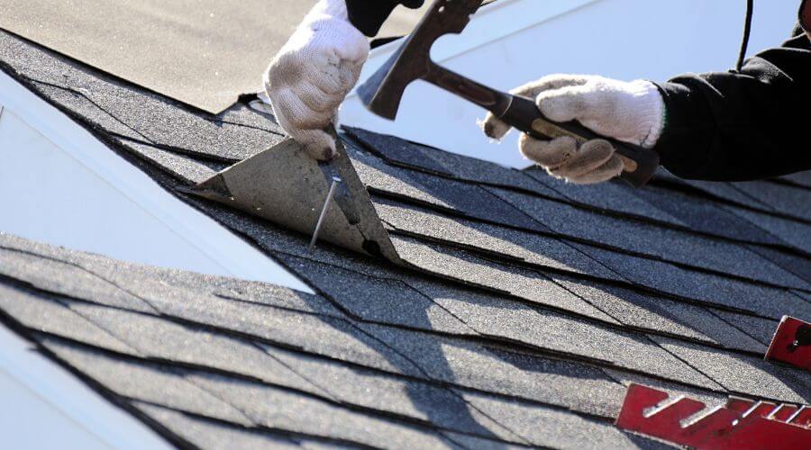 Expert Emergency Roof Repairs services in Tower City, ND